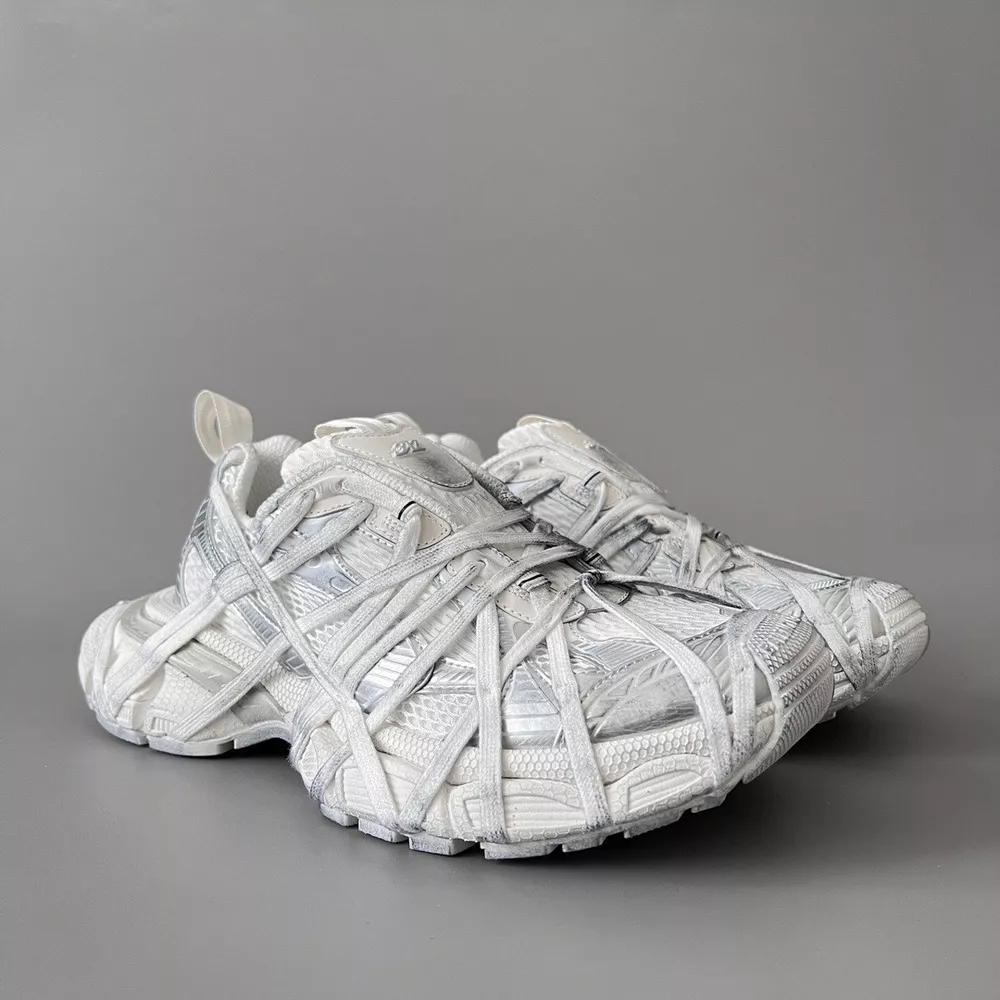 Balenciaga 3XL (2)-04