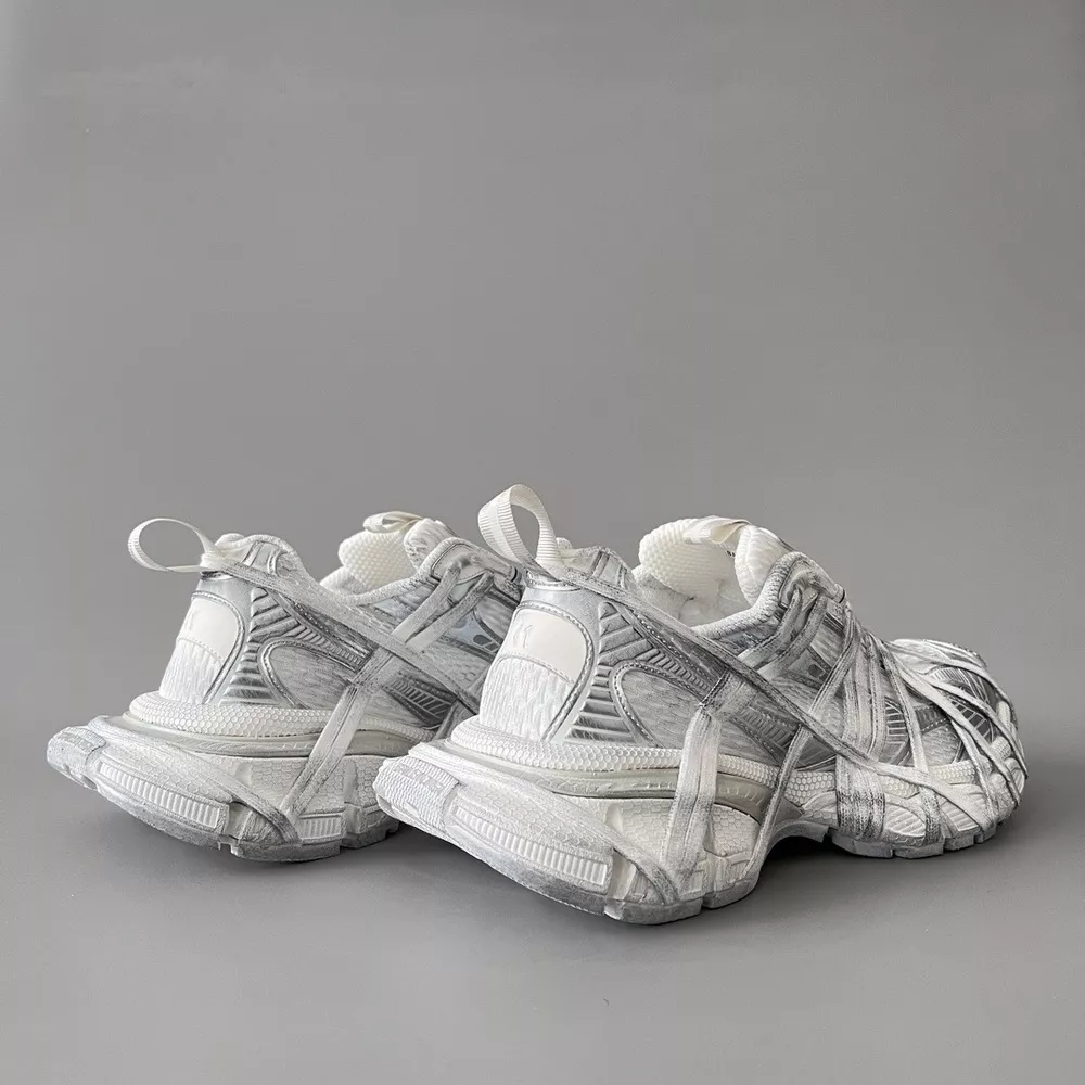 Balenciaga 3XL (2)-05