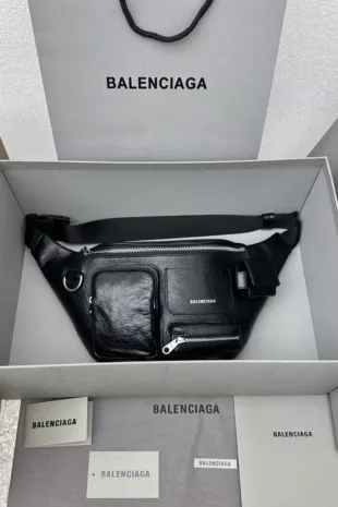 Balenciaga Superbusy