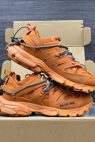 Balenciaga Track