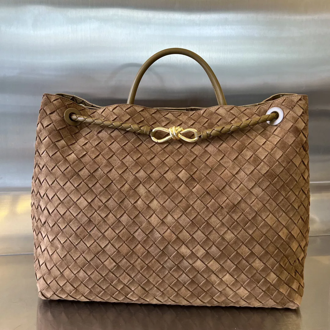 Bottega Veneta Andiamo-01