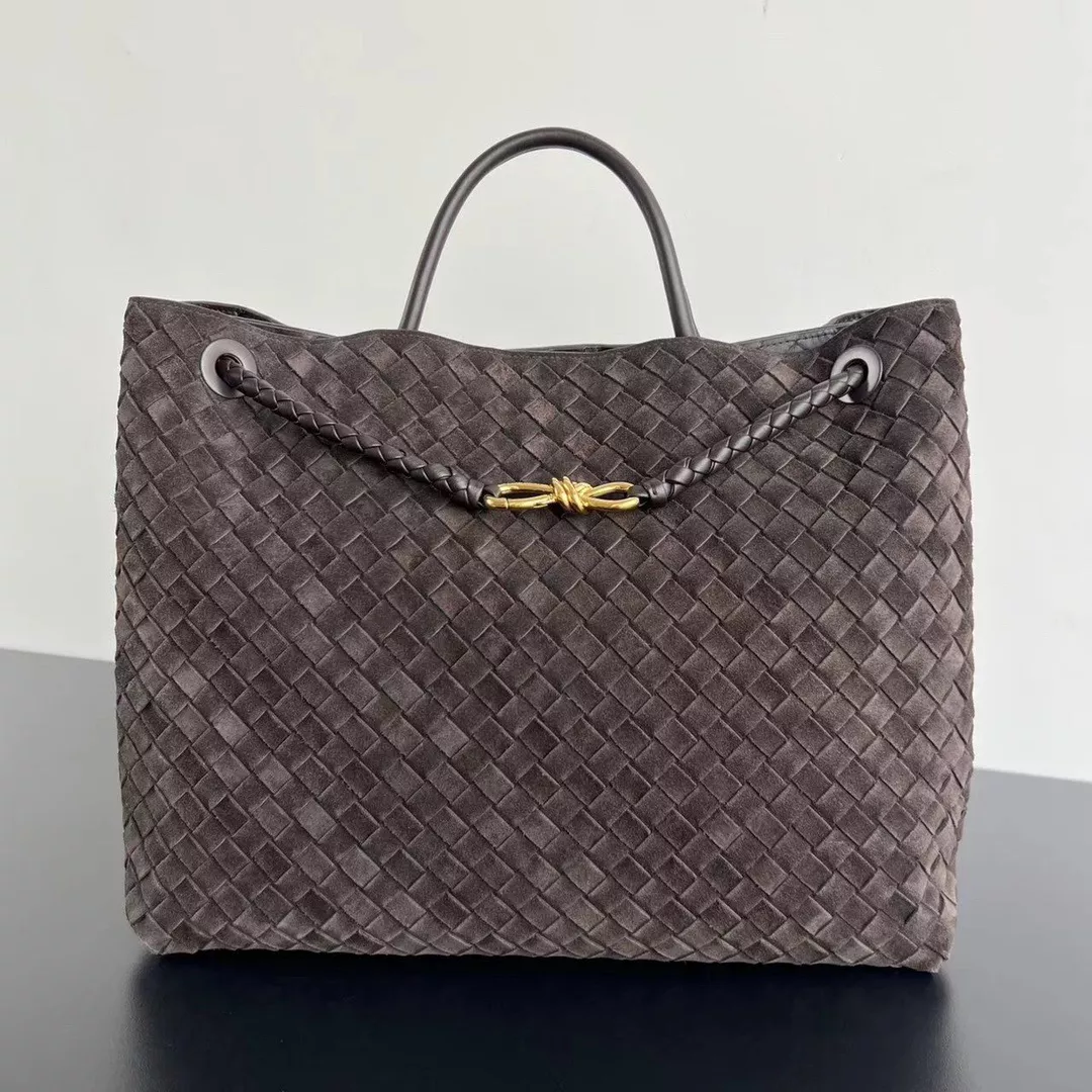 Bottega Veneta Andiamo-01