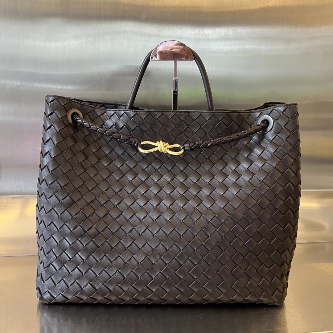 Bottega Veneta Andiamo-01