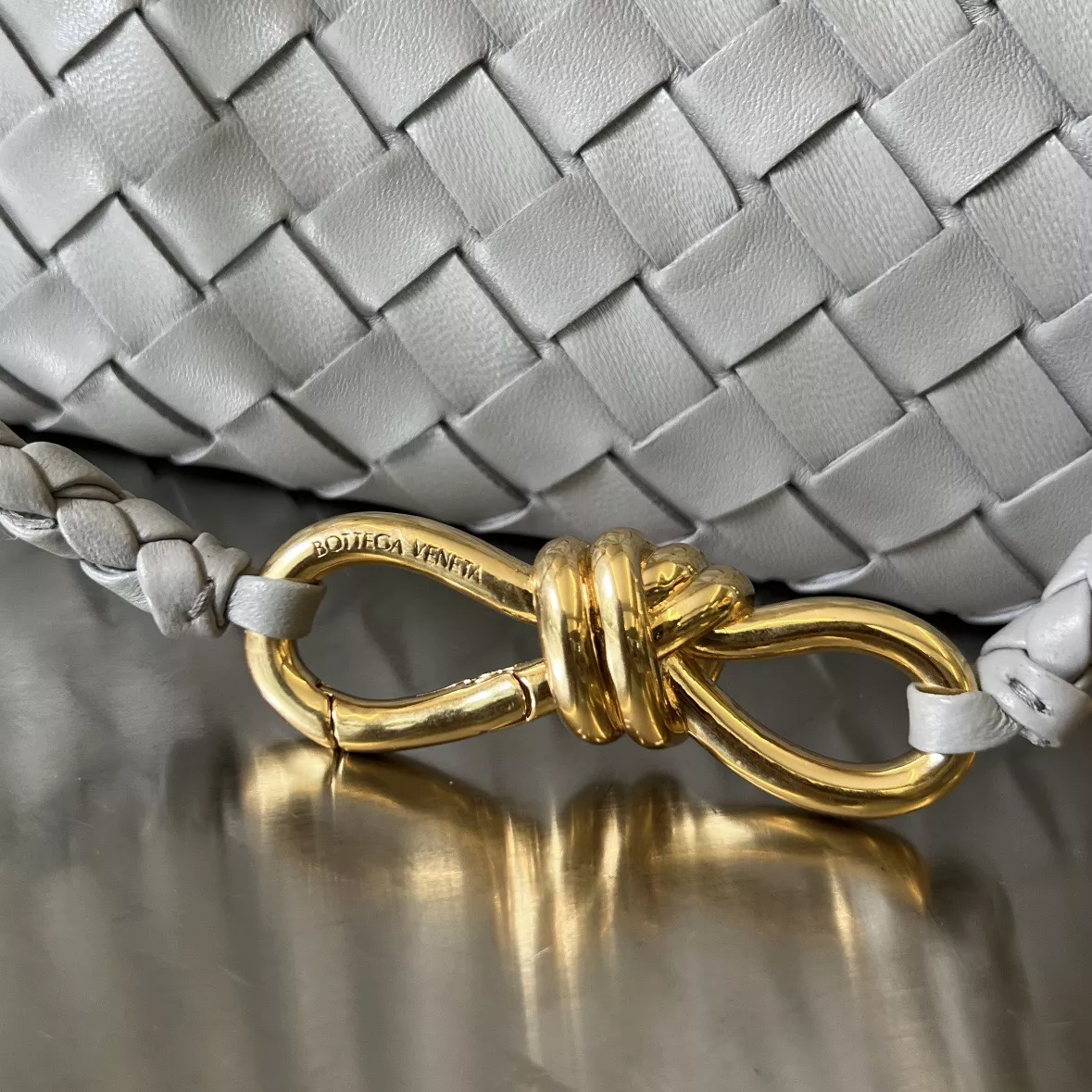 Bottega Veneta Andiamo-07