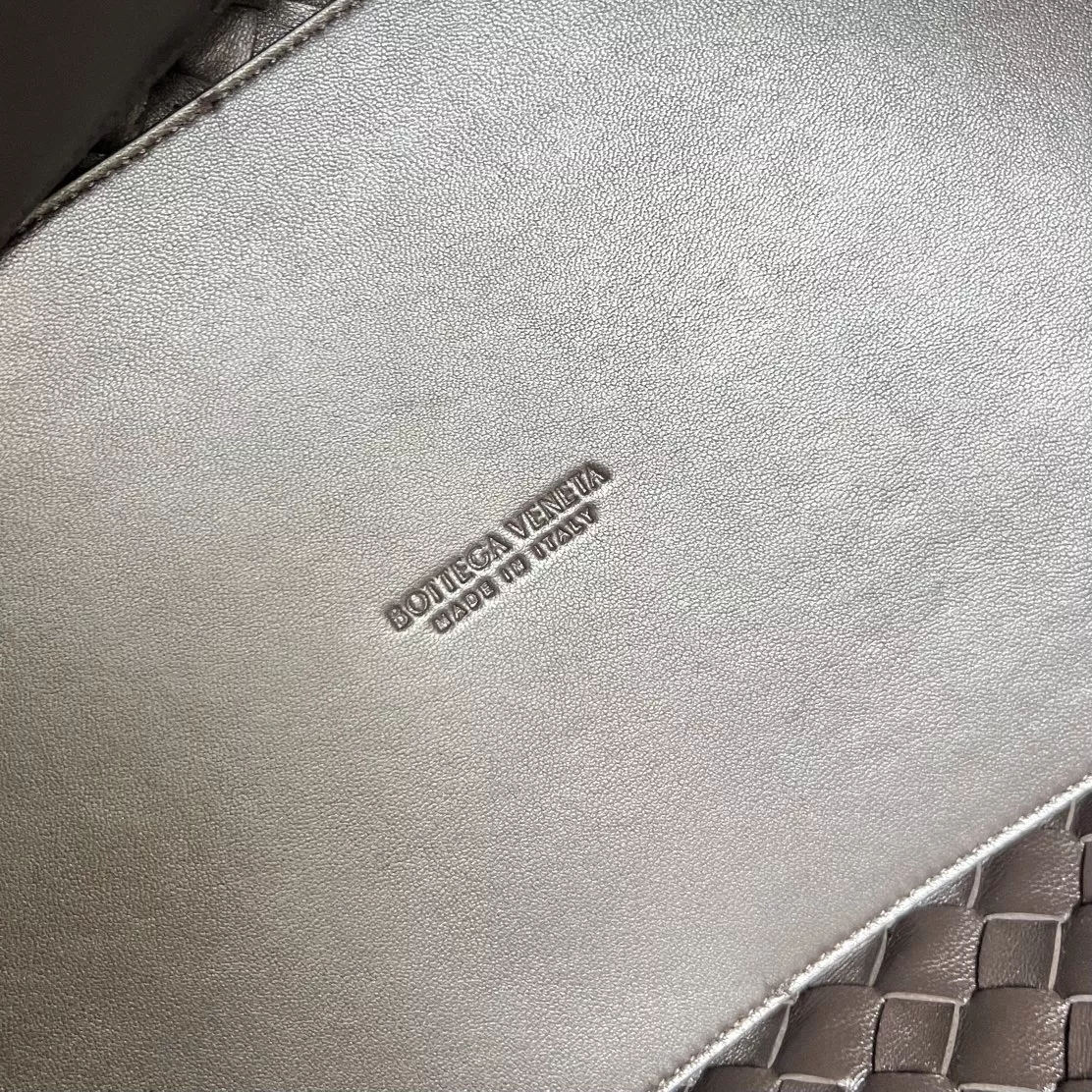 Bottega Veneta Andiamo-09