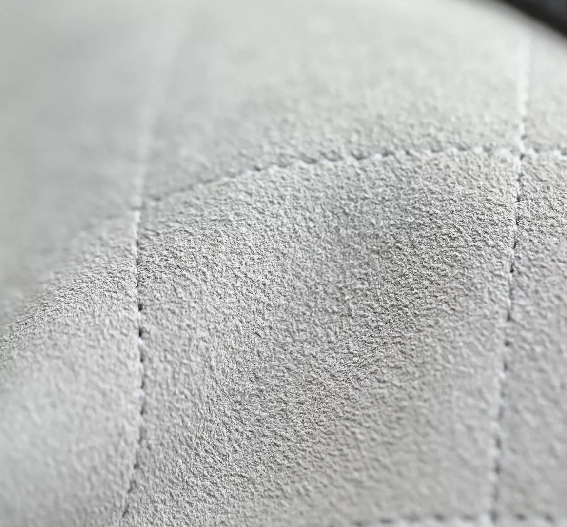 Chanel 25 Shopping Bag-11