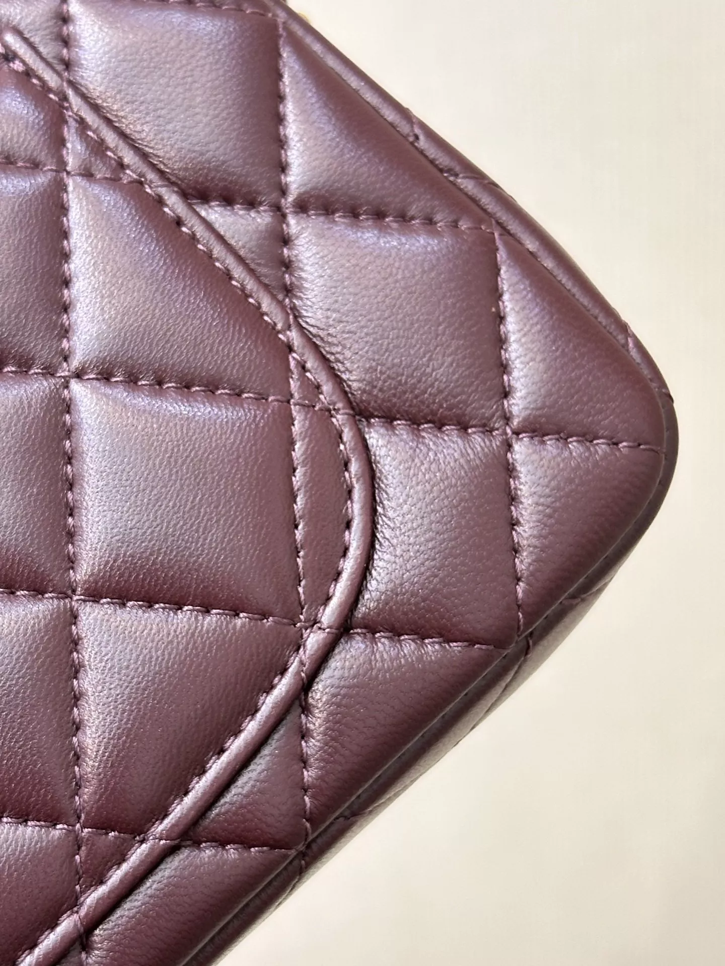 Chanel Small Flap Bag-04