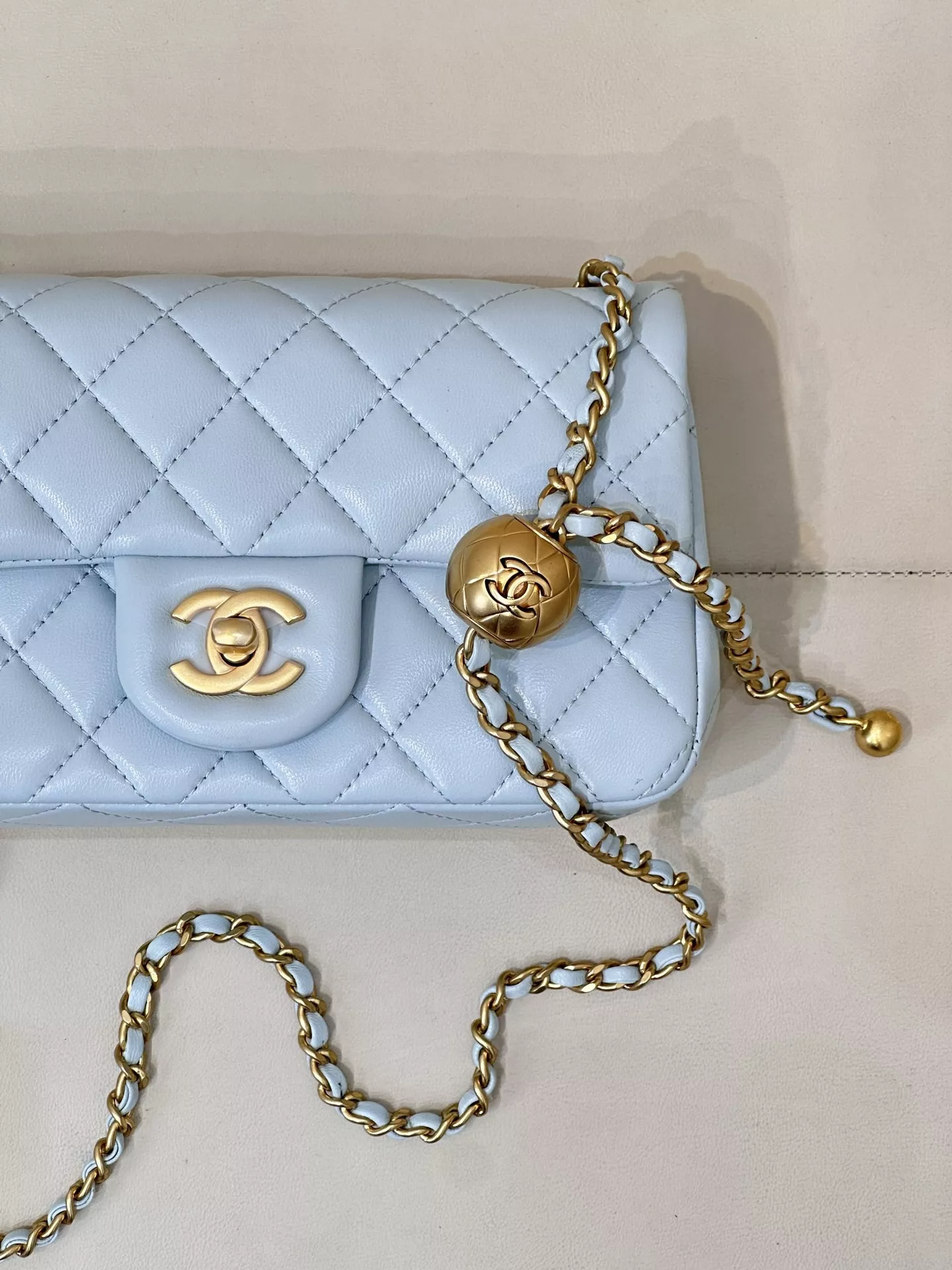 Chanel Small Flap Bag-14