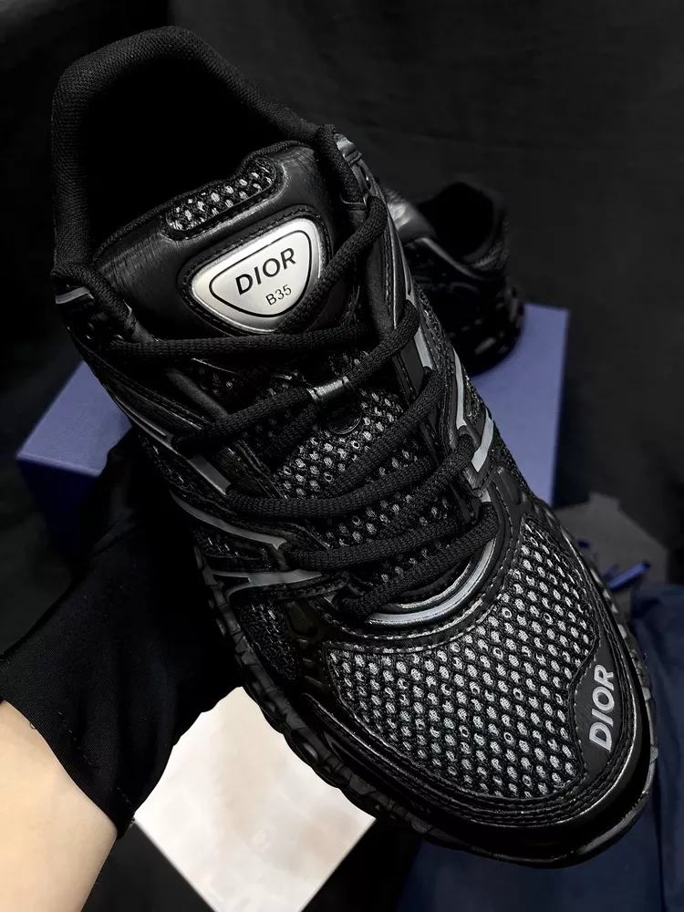 Dior B35-19
