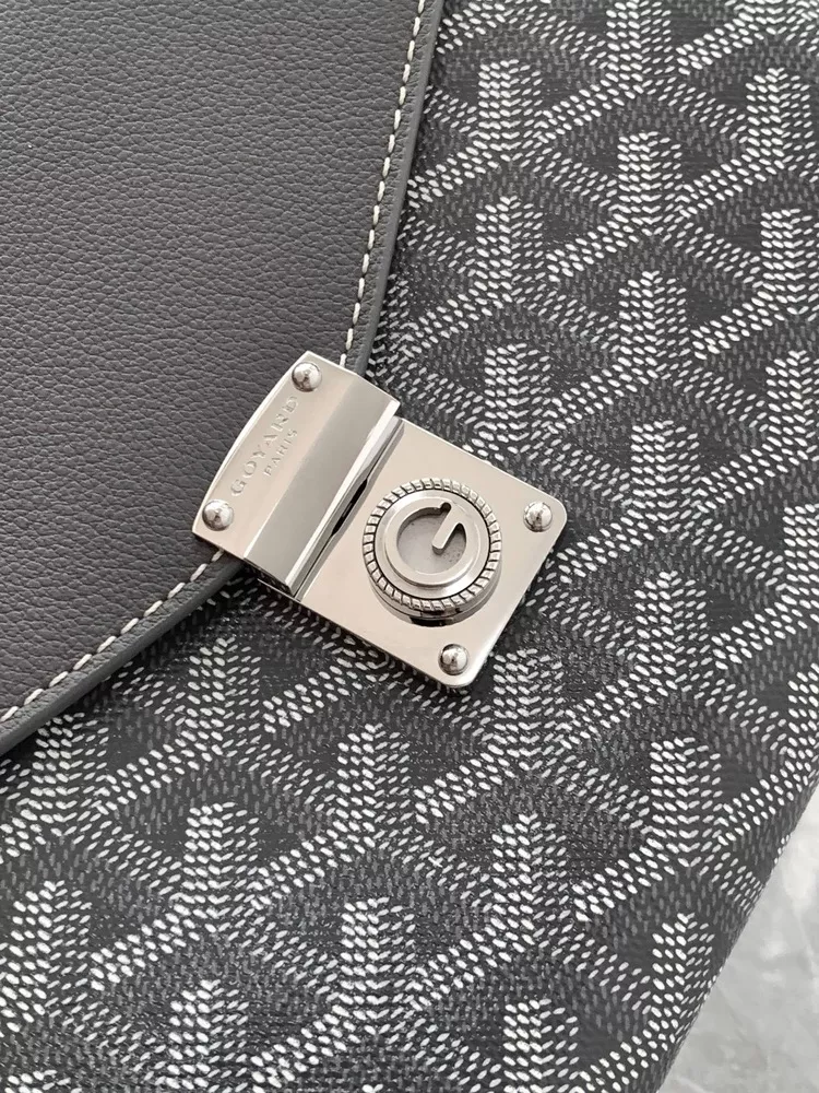 Goyard Chypre Pouch-Wallet-06