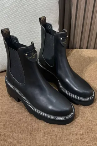 Louis Vuitton Beaubourg