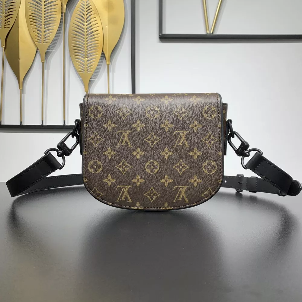 Louis Vuitton Montsouris-02