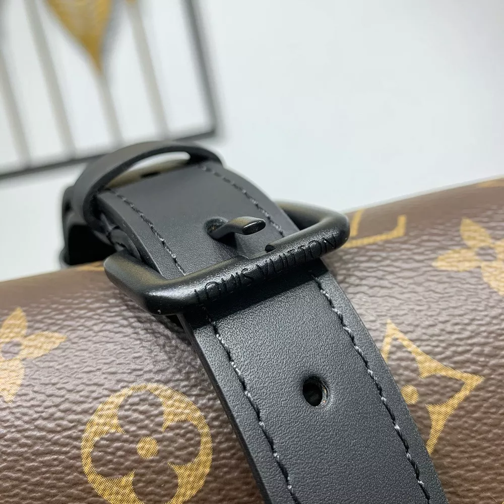 Louis Vuitton Montsouris-09