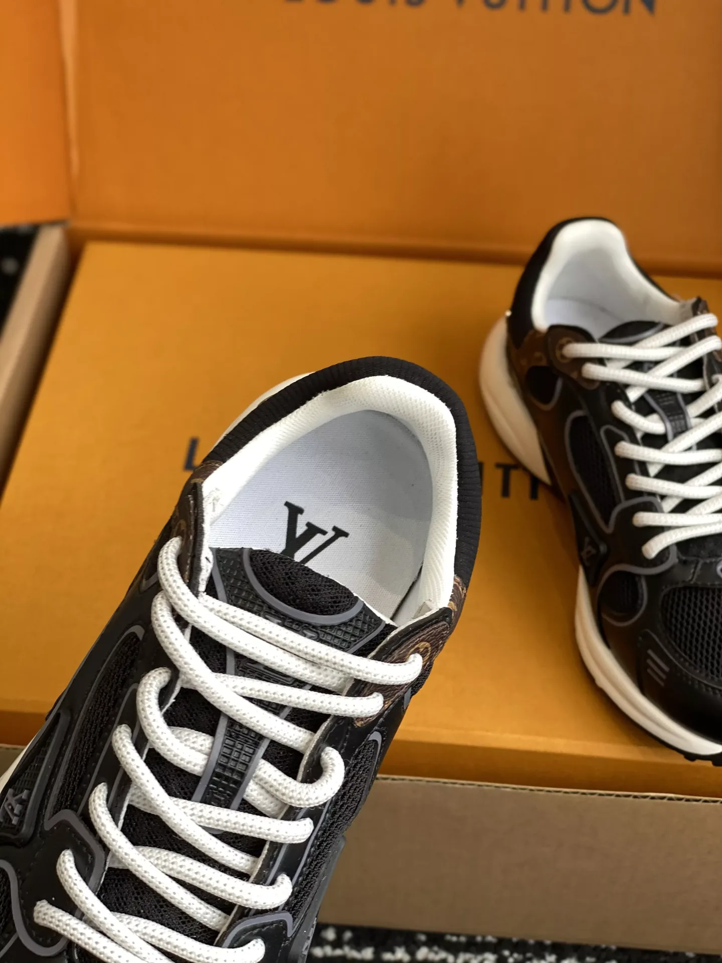 Louis Vuitton Olympia-17