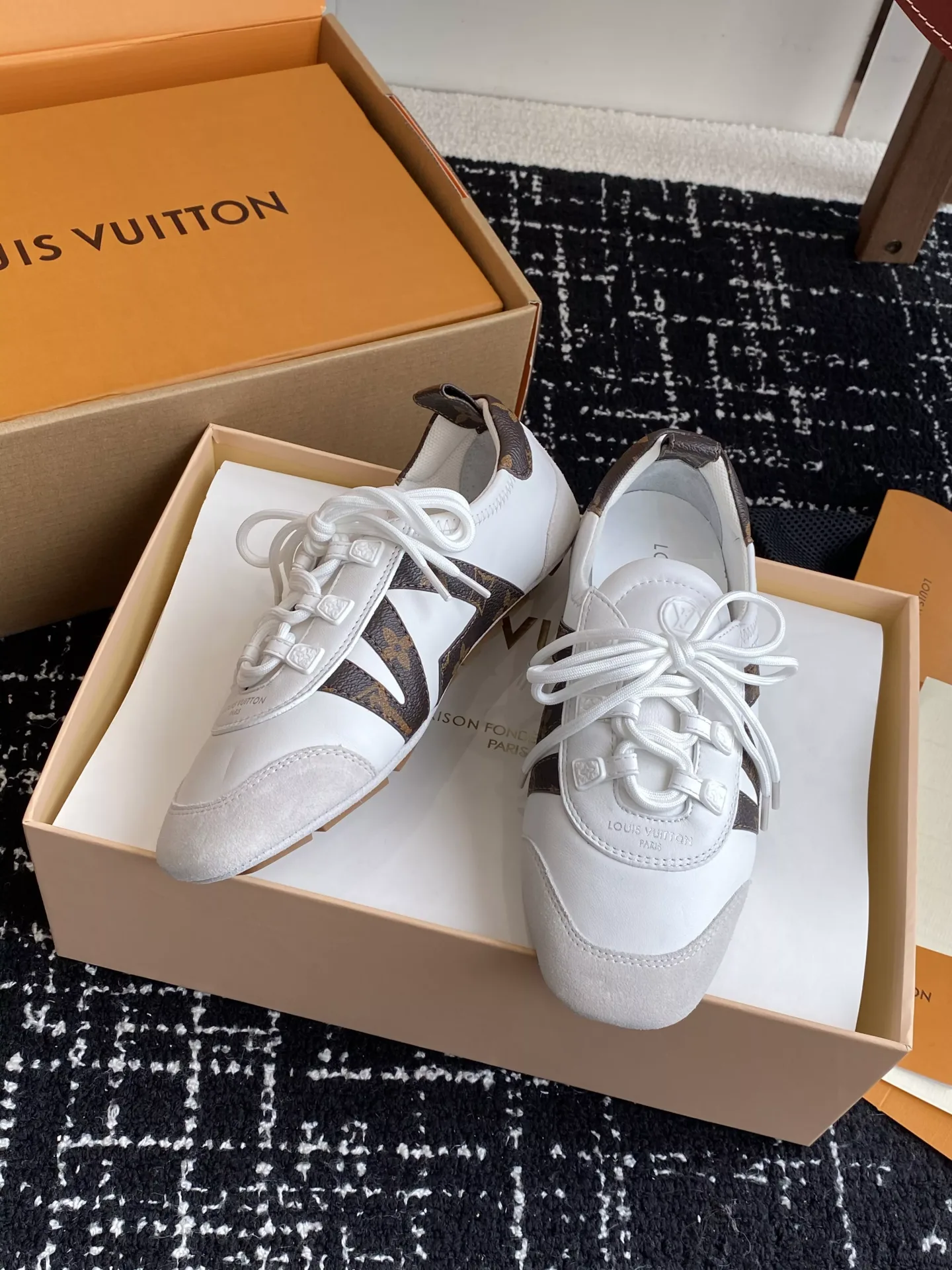 Louis Vuitton Sneakerina-05