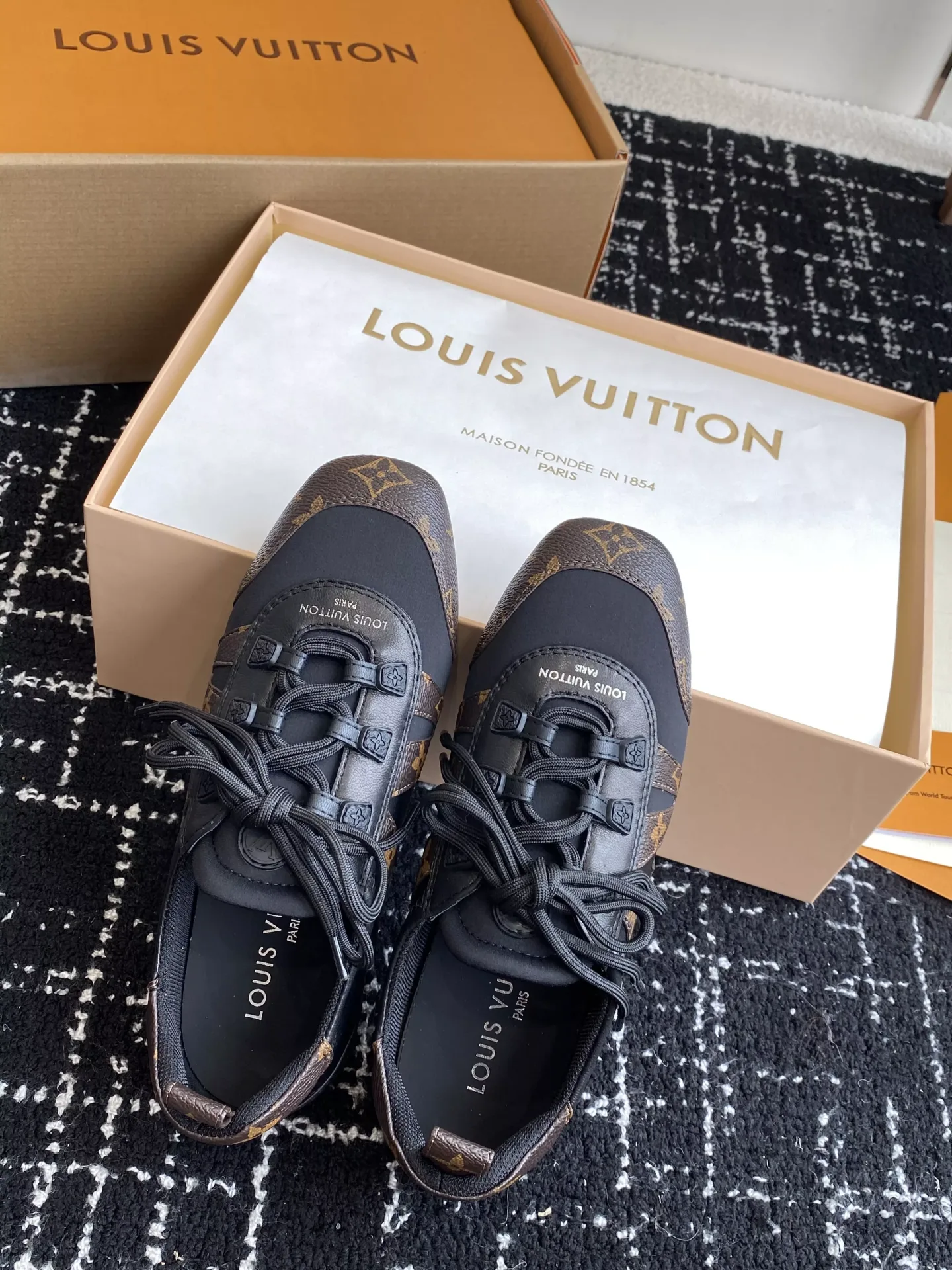 Louis Vuitton Sneakerina-13