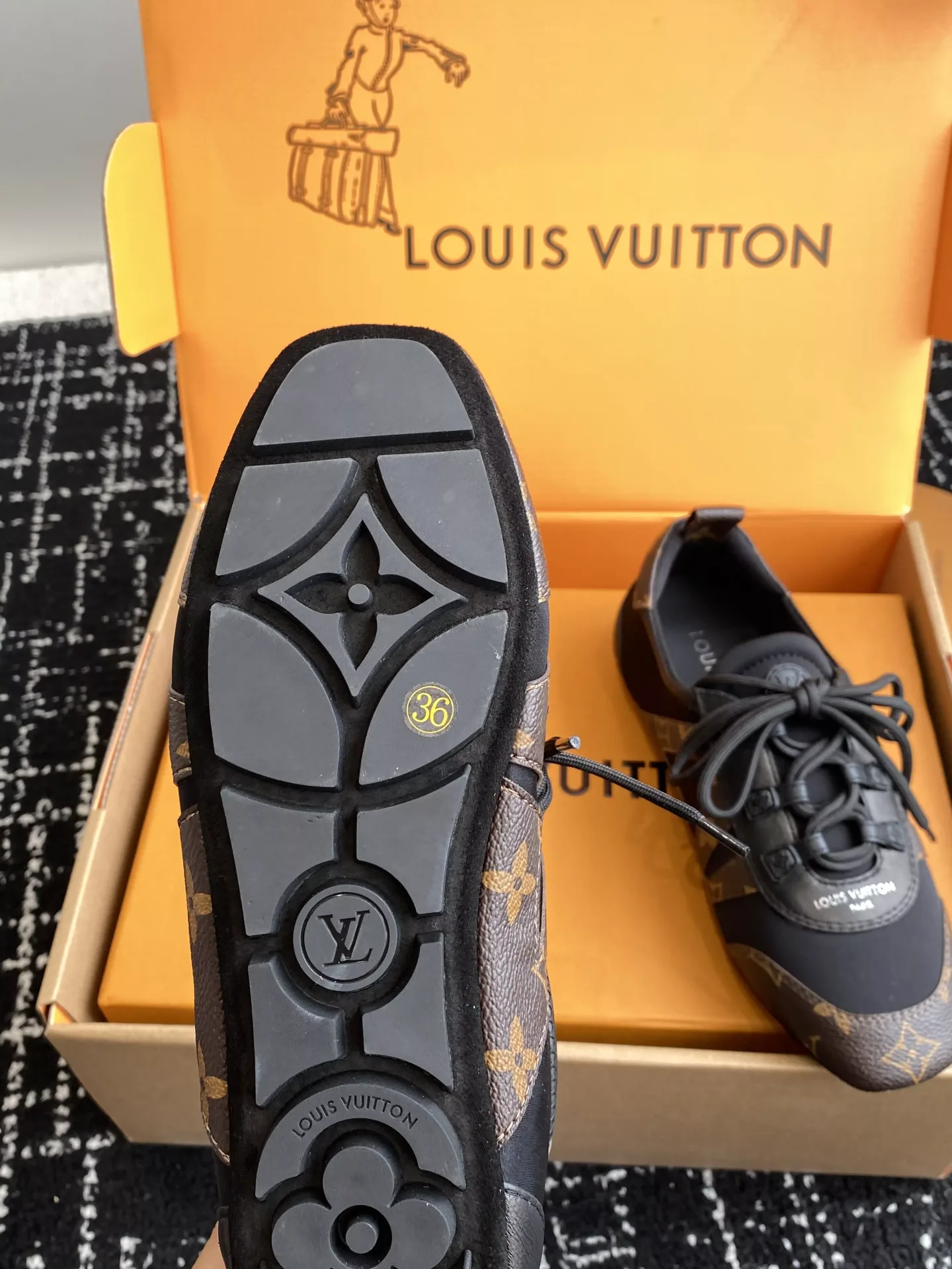 Louis Vuitton Sneakerina-18