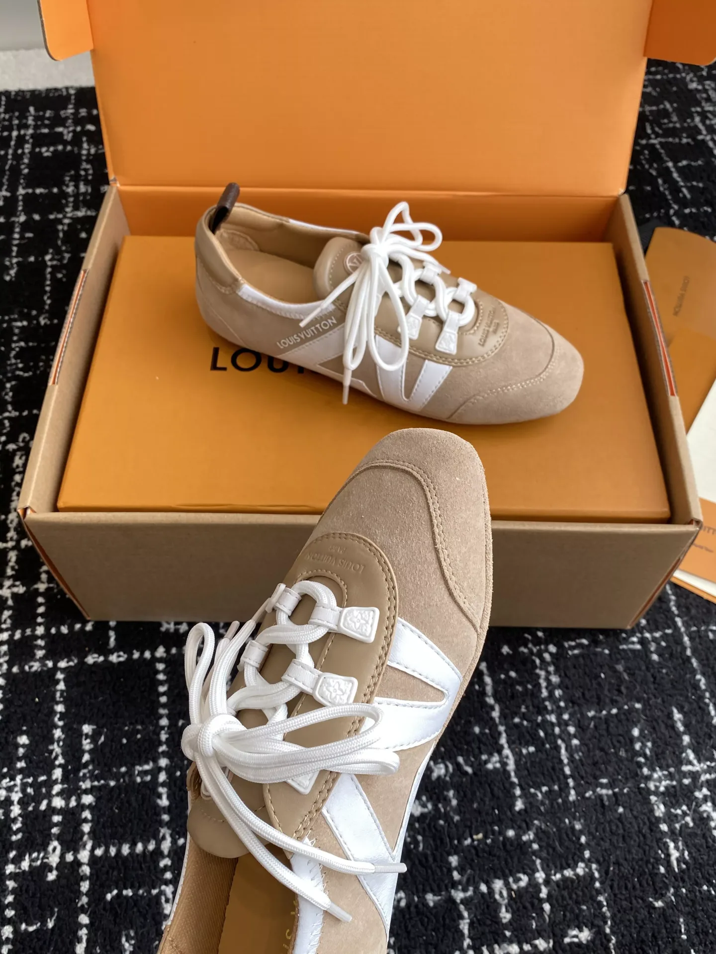 Louis Vuitton Sneakerina-33