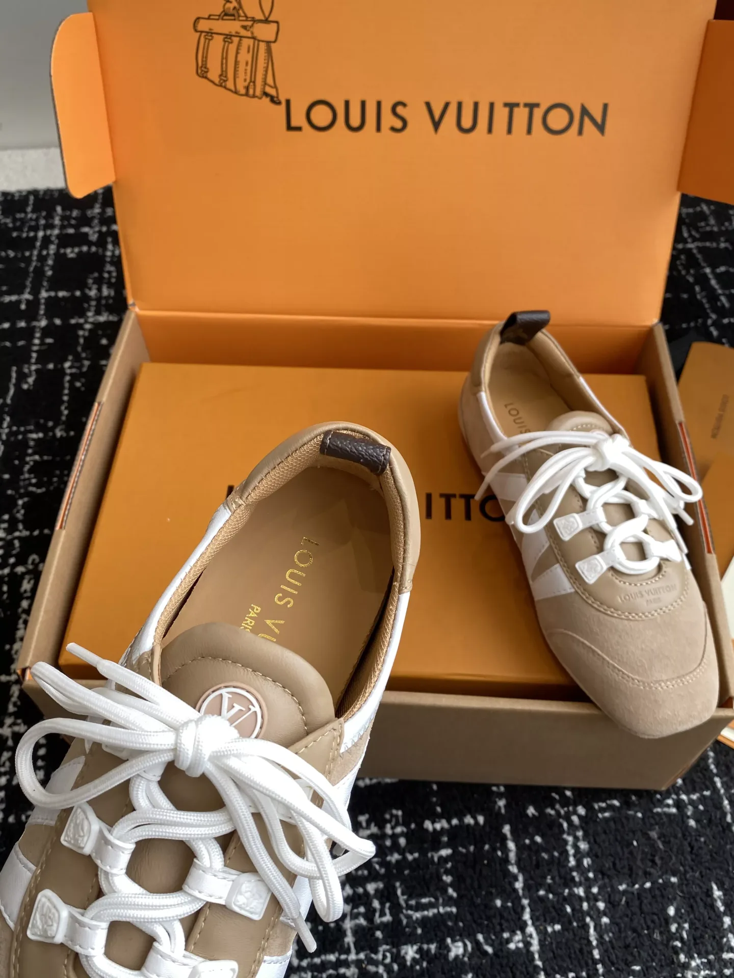 Louis Vuitton Sneakerina-35