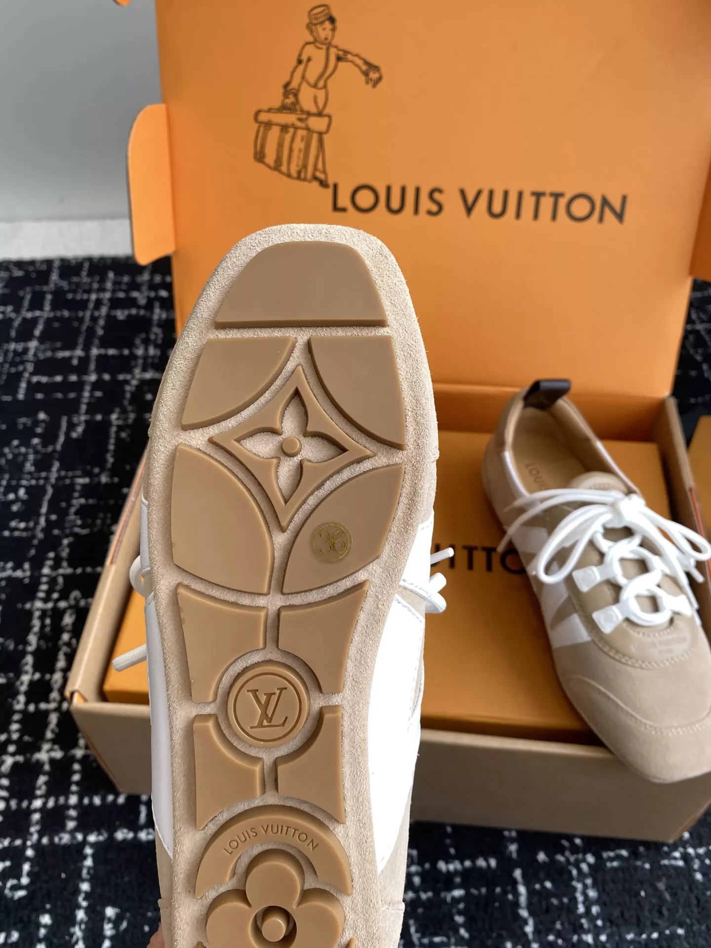 Louis Vuitton Sneakerina-36