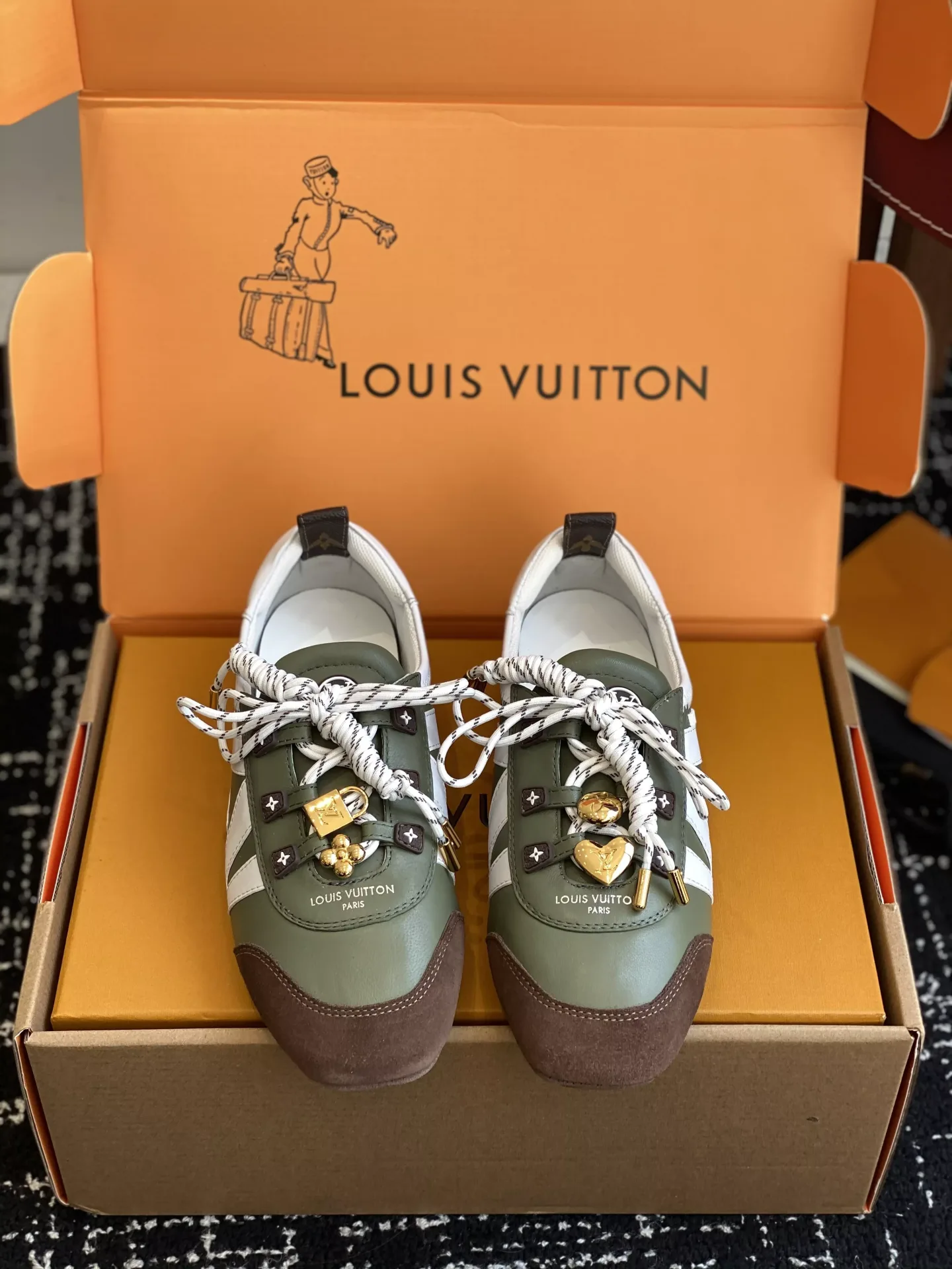 Louis Vuitton Sneakerina-38