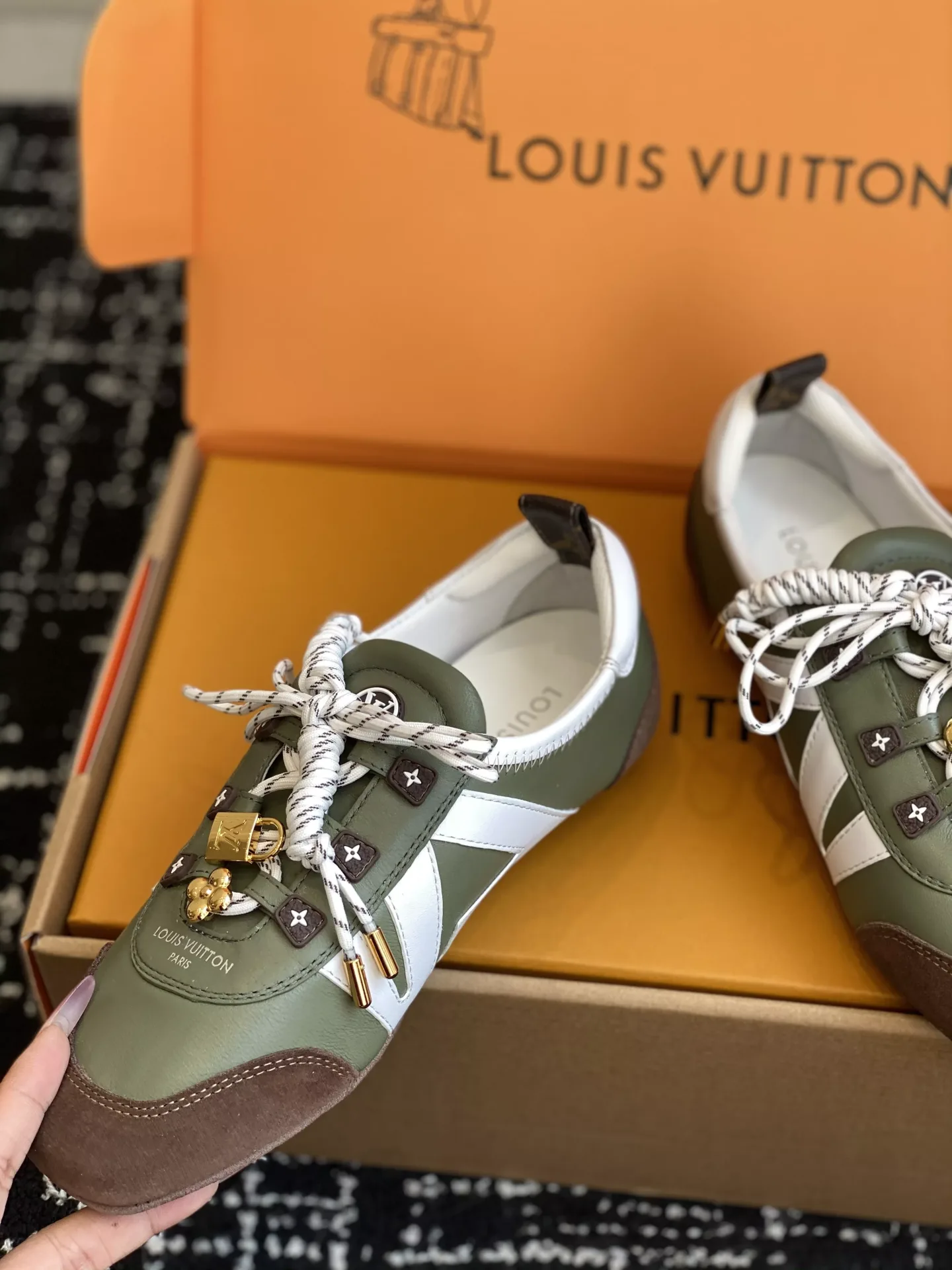 Louis Vuitton Sneakerina-43