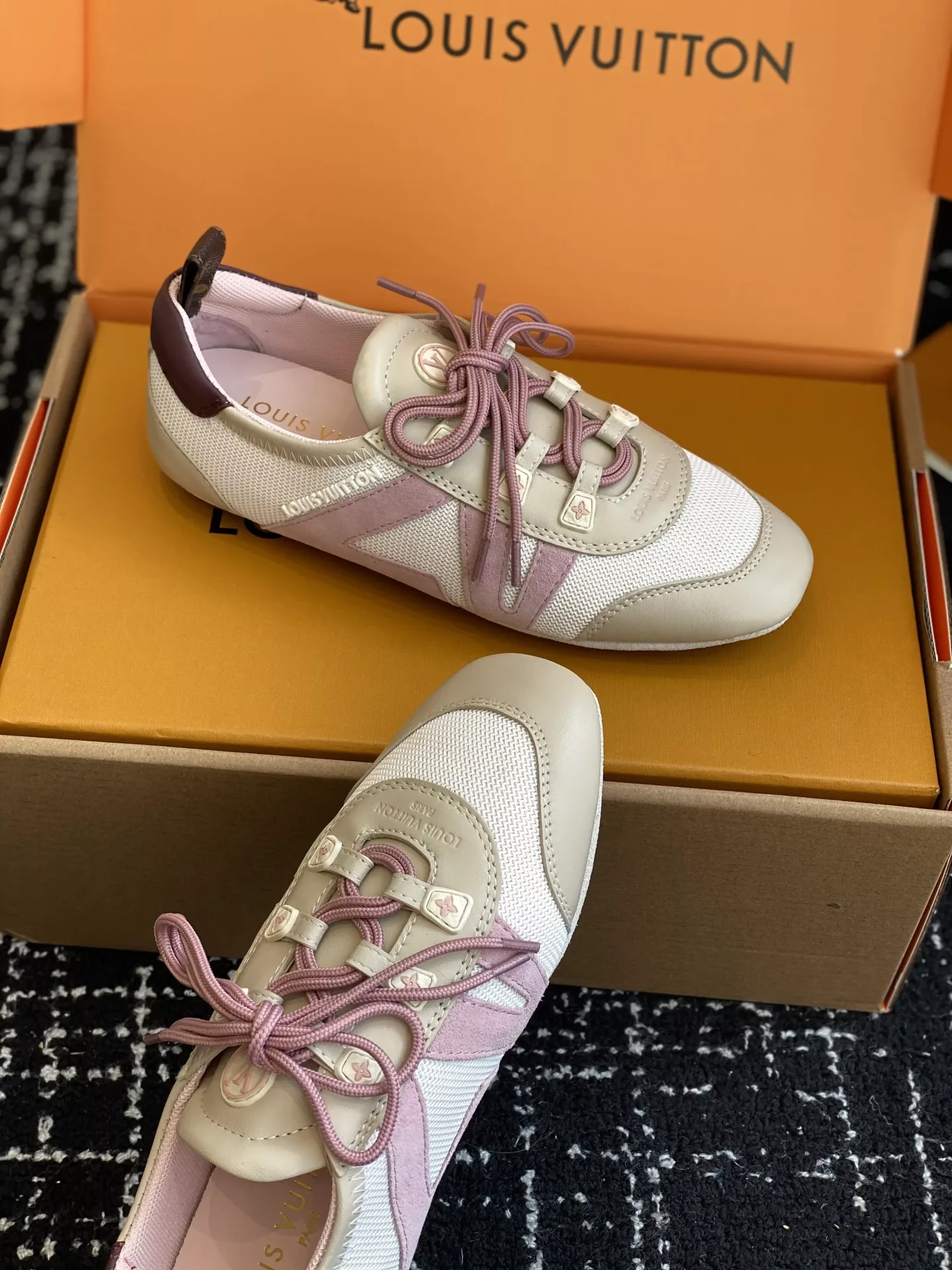 Louis Vuitton Sneakerina-60