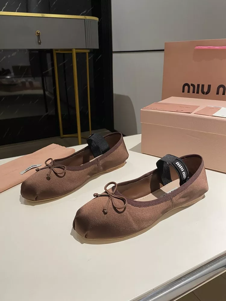 Miu Miu 1243-04
