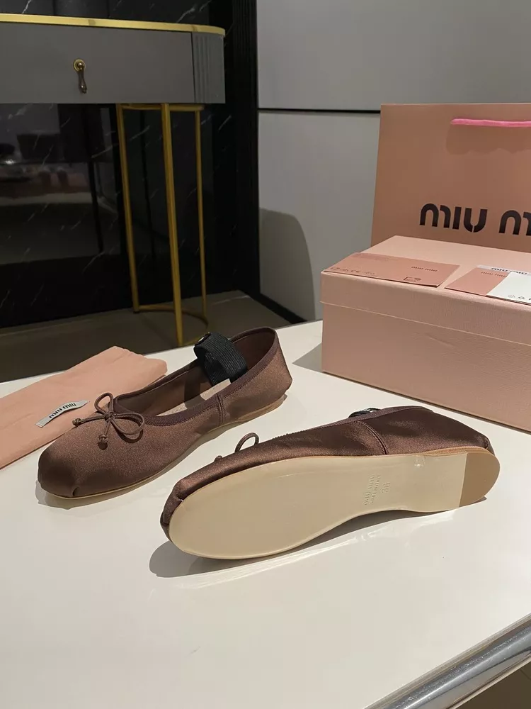 Miu Miu 1243-05