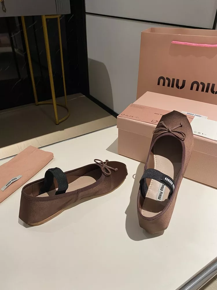 Miu Miu 1243-06