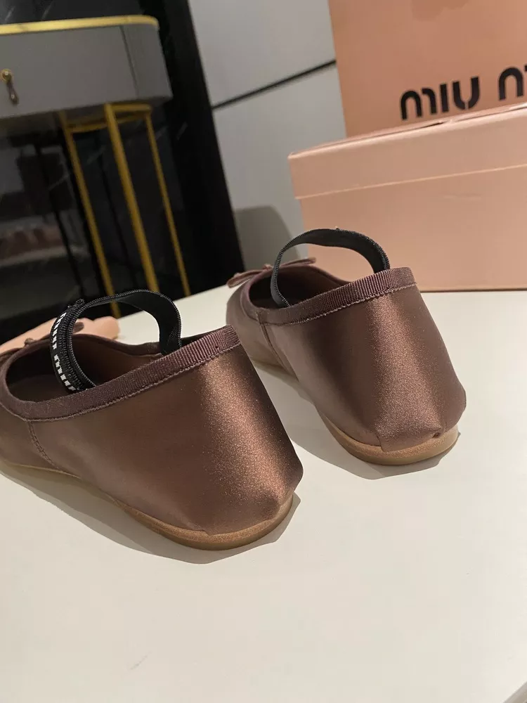 Miu Miu 1243-08