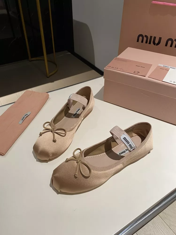 Miu Miu 1243-11