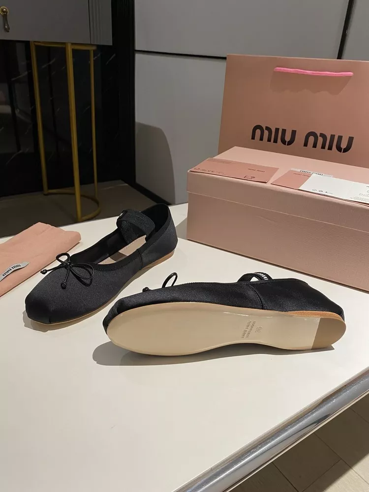 Miu Miu 1243-32