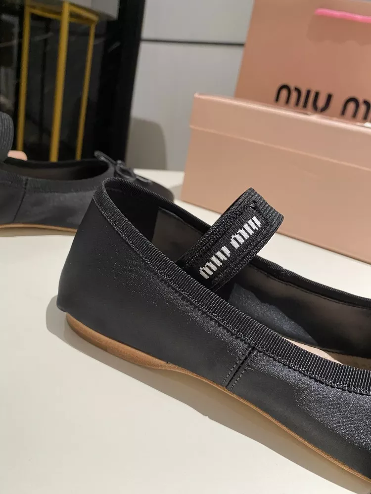 Miu Miu 1243-35