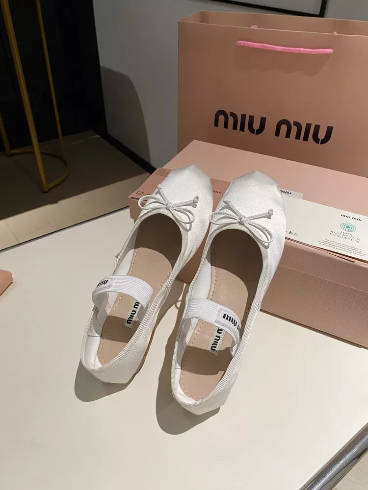 Miu Miu 1243-42