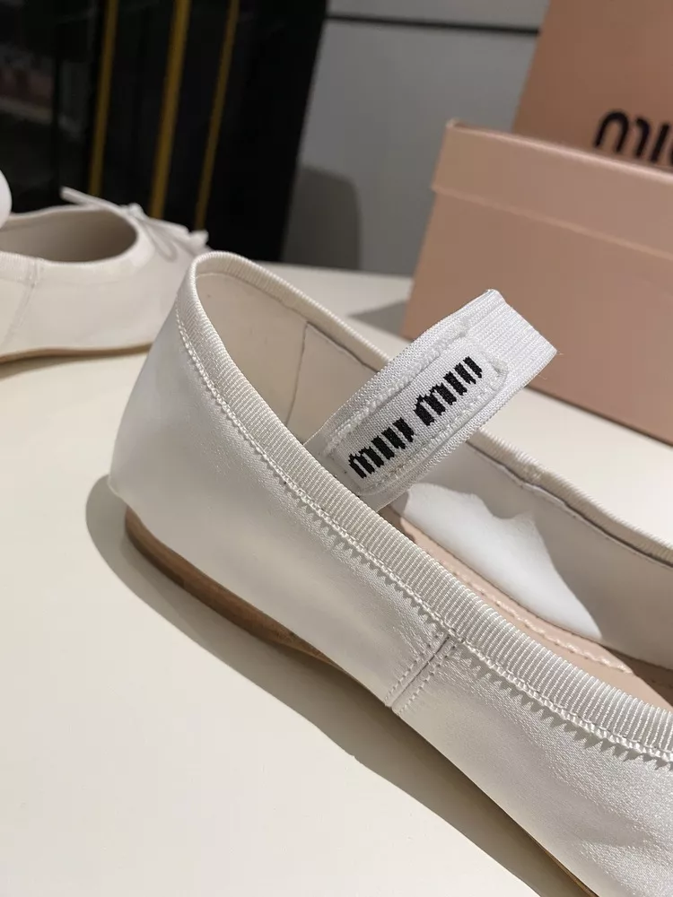 Miu Miu 1243-44
