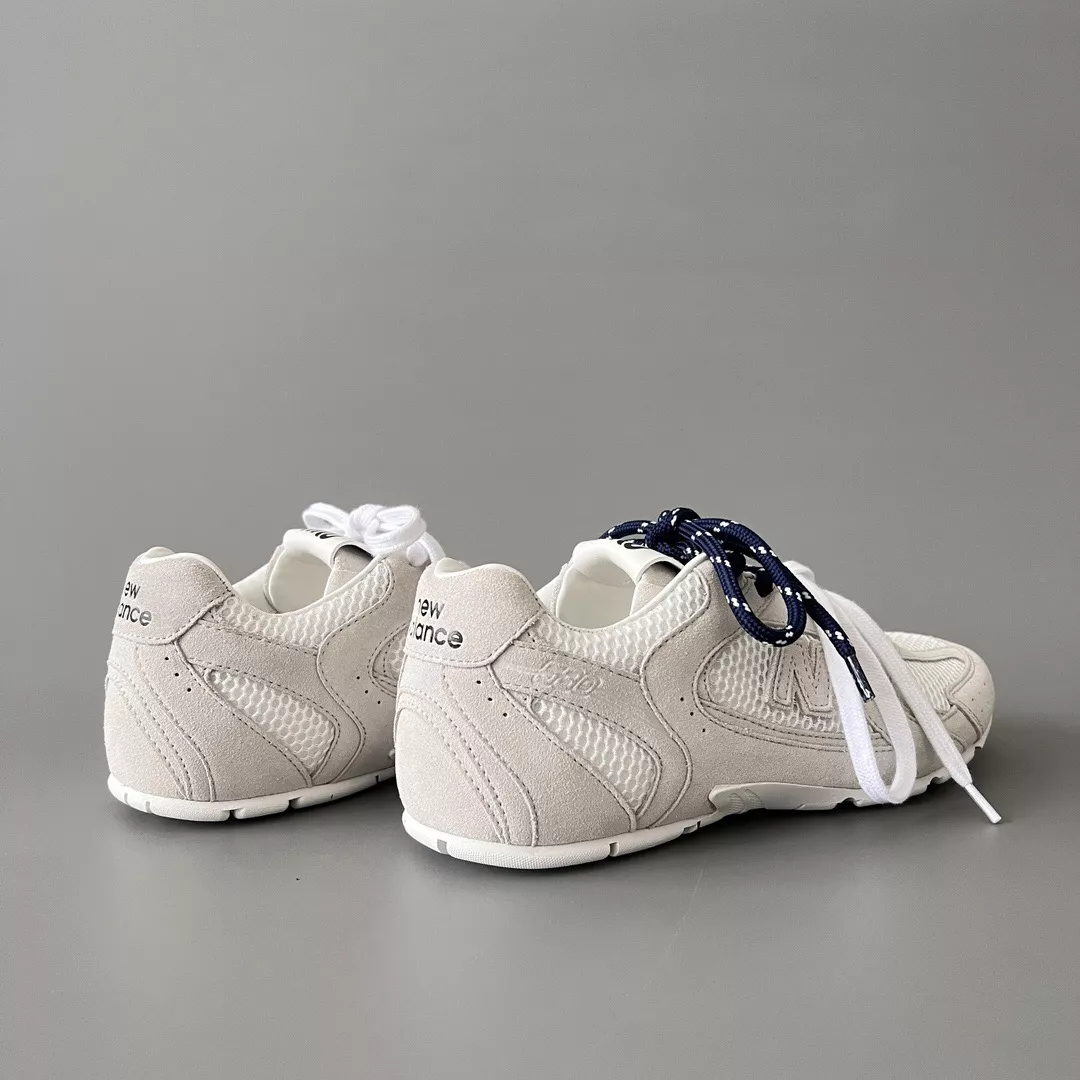 Miu Miu x New Balance 530-14