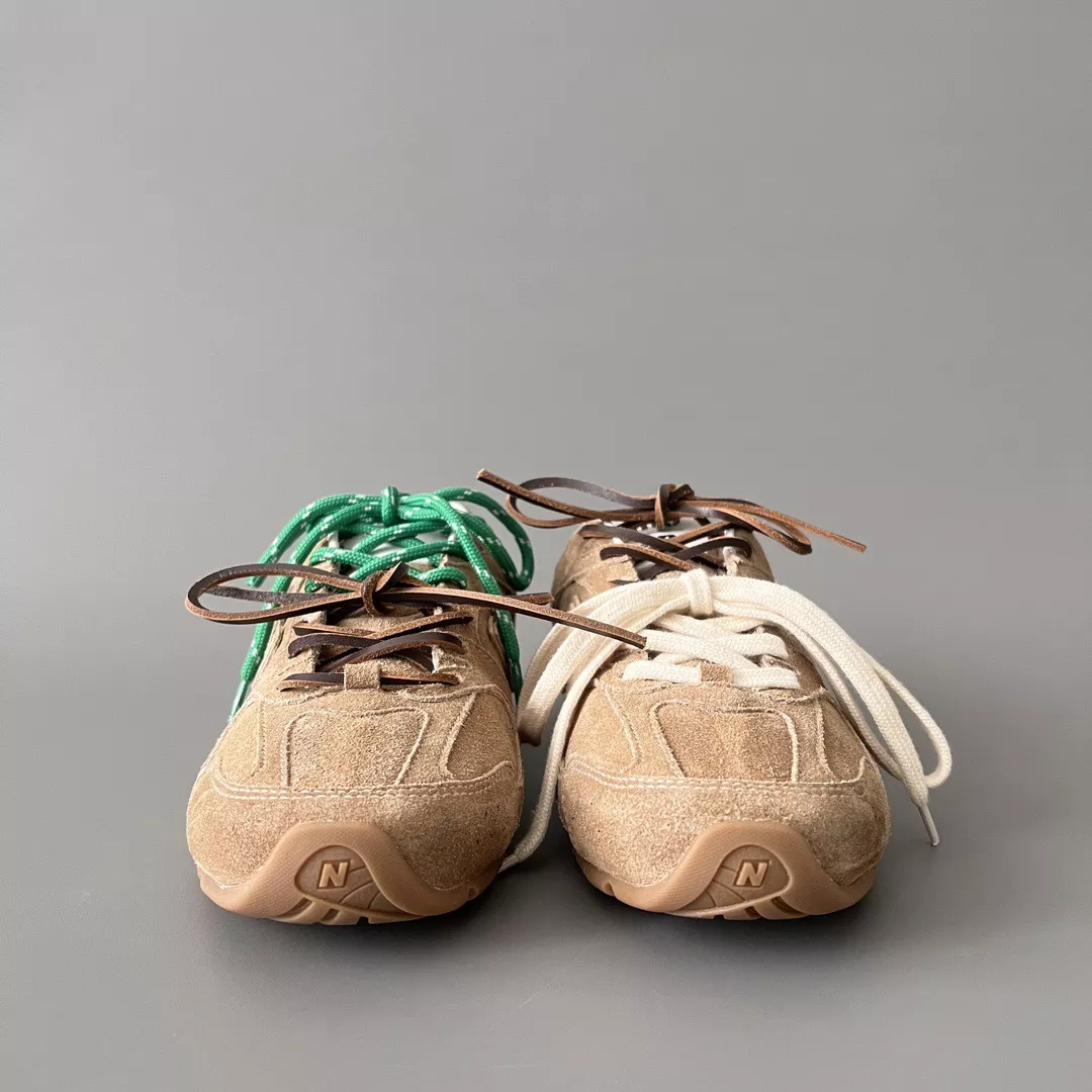 Miu Miu x New Balance 530-30