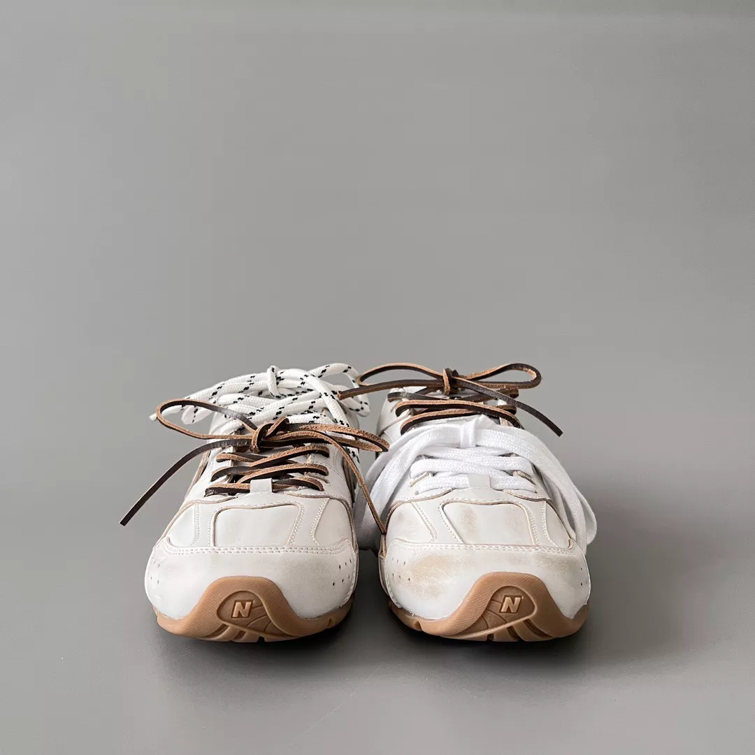 Miu Miu x New Balance 530-57