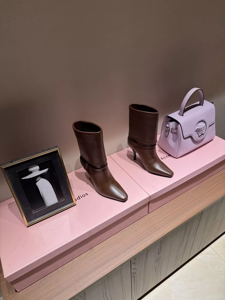 Yves Saint Laurent 1220-11