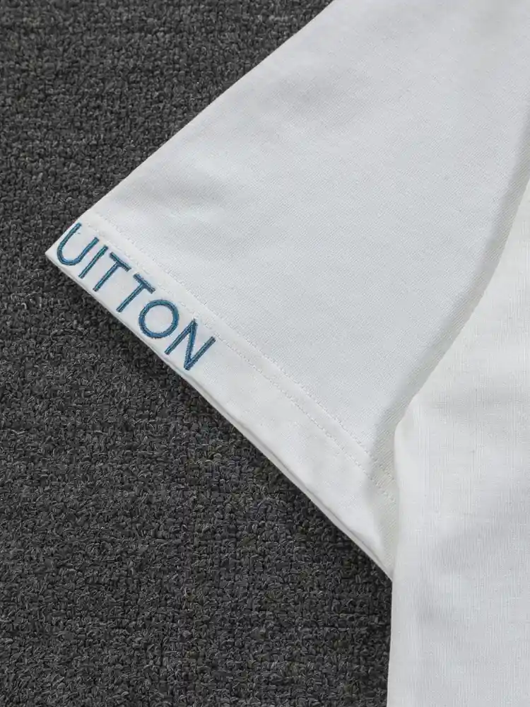 Louis-Vuitton-1482-5