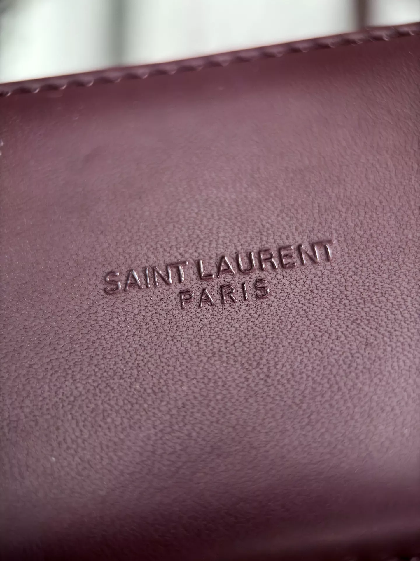 Yves-Saint-Laurent-Gaby-22-1.webp