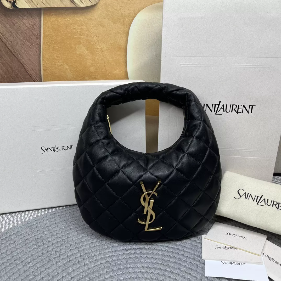 Yves-Saint-Laurent-Icarino-01-1-1.webp